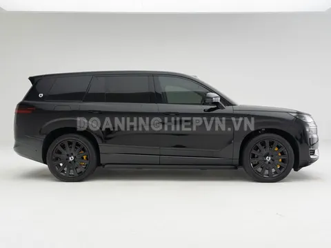 SUV PHEV lớn hơn Lexus LX, công suất 925 mã lực, giá chưa tới 1,4 tỷ đồng