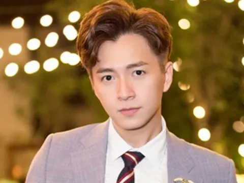 12 năm thân thiết như anh em, Ngô Kiến Huy bất ngờ thể hiện sự bức xúc với quản lý vì chuyện tiền bạc