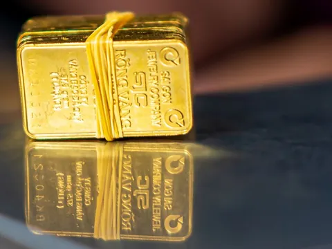 Giá vàng sáng 28/3/2025: Đồng loạt tăng mạnh, vượt 100 triệu đồng/lượng 