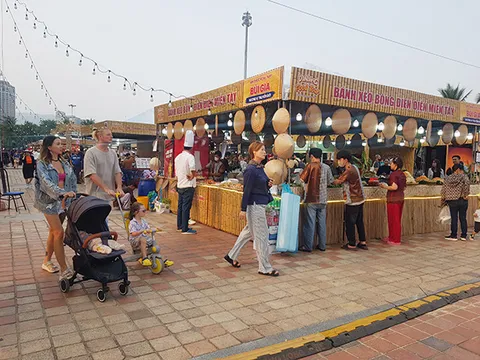 Khai mạc lễ hội Đà Nẵng Food Tour 2025