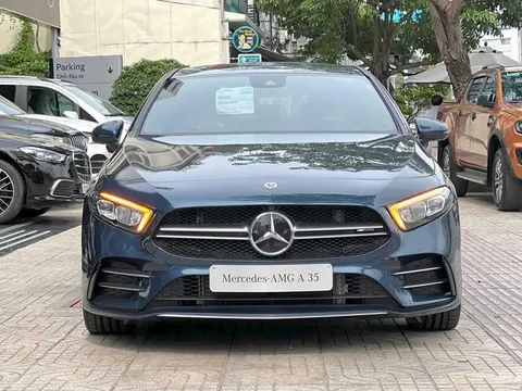 Mercedes-AMG A35 giảm giá 333 triệu đồng tại Việt Nam