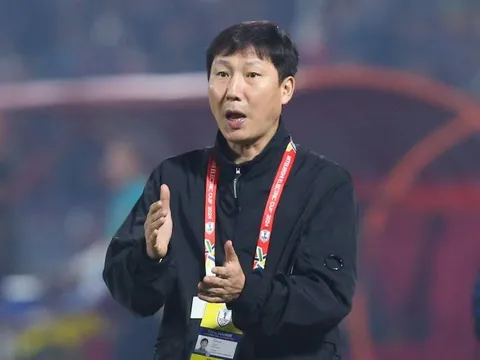 HLV Kim Sang-sik thừa nhận sự thật 'gây sốc' về ĐT Việt Nam liên quan tới ông Park Hang-seo