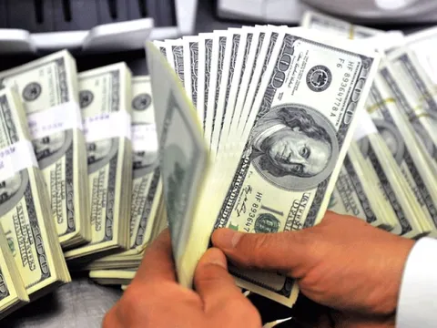 Tỷ giá ngoại tệ ngày 4/4: Tỷ giá trung tâm do Ngân hàng Nhà nước công bố tăng vọt