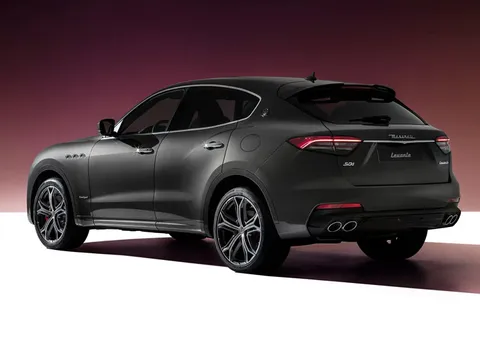 Bảng giá xe Maserati tháng 4/2025: Rẻ nhất 4,2 tỷ đồng