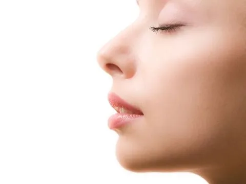 Khoa học lý giải lý do người phương Đông thường mũi tẹt còn phương Tây mũi cao