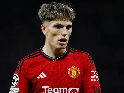 Hé lộ bằng chứng cho thấy Garnacho sẽ chia tay Man Utd trong hè này