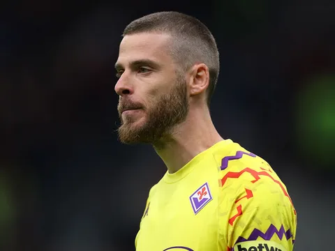 Man Utd gây sốc với ý định 'tái hôn' với công thần David De Gea