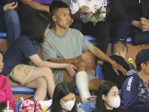 HLV Kim Sang-sik tìm được ‘quân bài tẩy’ thay Doãn Ngọc Tân 