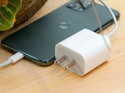 Mẹo sạc pin iPhone vừa nhanh, vừa giúp pin bền lâu