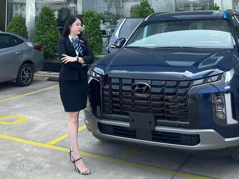 Đối thủ nặng ký của Toyota Land Cruiser Prado giảm giá gần 100 triệu tại Việt Nam