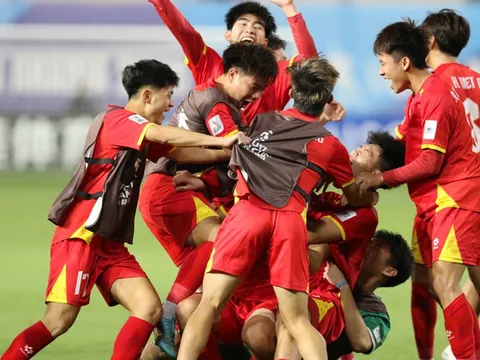 U17 Việt Nam cầm hoà siêu kịch tính với U17 Nhật Bản vào phút chót
