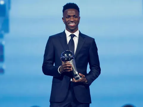 Vinicius gật đầu với Man Utd, nhưng "deal" chỉ nổ nếu Quỷ đỏ làm được điều này