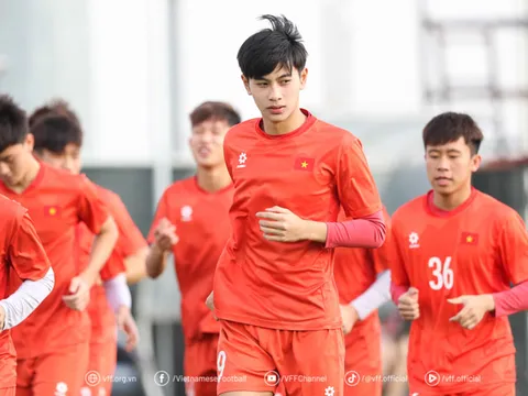 Bất ngờ vì chiều cao U17 Việt Nam tại VCK U17 châu Á 2025, có 6 cầu thủ cao trên 1m80