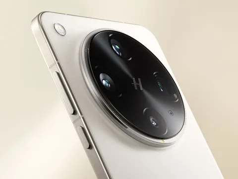 Oppo giới thiệu cực phẩm smartphone với chip Snapdragon 8 Elite, pin 6.100mAh, camera ‘đỉnh của chóp’, giá gần 23 triệu đồng, so kè cùng iPhone 16 Pro Max