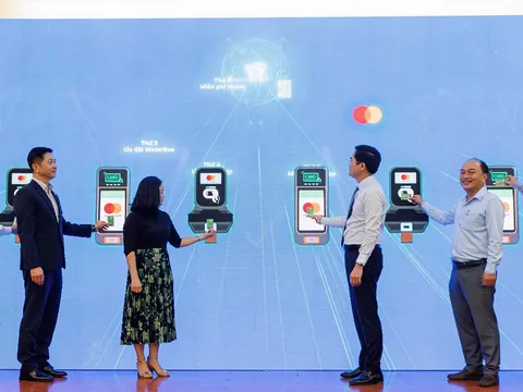 Triển khai thanh toán không tiền mặt công nghệ Open loop trên xe buýt