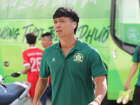 Công Phượng trở lại siêu cấp lợi hại: Tung 2 kiến tạo xé lưới Khánh Hòa, HLV Kim Sang-sik có dám ngó lơ thêm không?