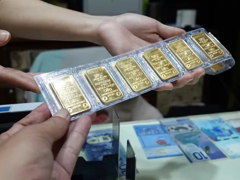 Giá vàng ngày 14/4: Tăng dựng đứng, vàng miếng lập kỷ lục mới vượt 107 triệu đồng/lượng