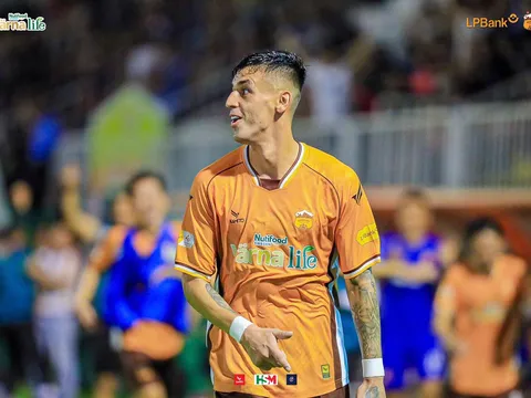 HAGL đón tin vui kép trước vòng 19 V.League, bầu Đức thở phào nhẹ nhõm