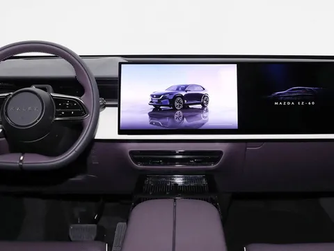 Mazda hé lộ nội thất tối tân của SUV hoàn toàn mới sắp ra mắt