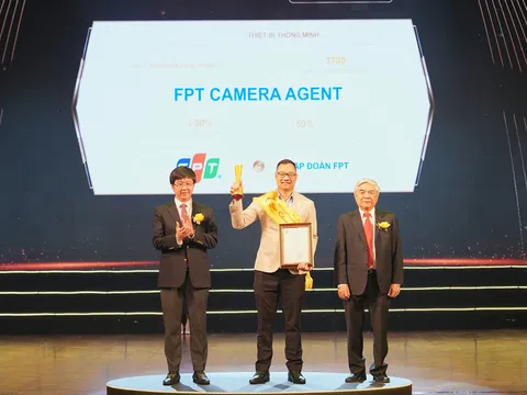FPT 'gặt hái' 13 giải thưởng Sao Khuê 2025