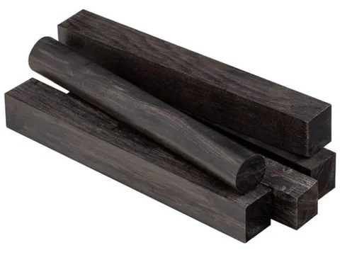 Đây là loại gỗ đắt nhất nhì thế giới, cực kỳ quý hiếm, được ví là vàng đen