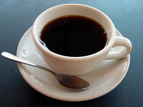 Uống cà phê mỗi ngày: Thói quen gây hại hay lợi cho sức khỏe?