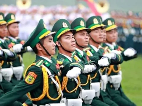 Từ ngày 2/4/2025, có bốn mức tiền thưởng đột xuất của sĩ quan quân đội theo Quyết định 1285