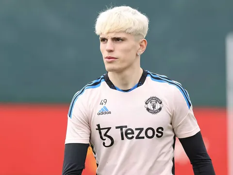 Garnacho sắp rời Man United, HLV Ruben Amorim lập tức lên phương án thay thế?