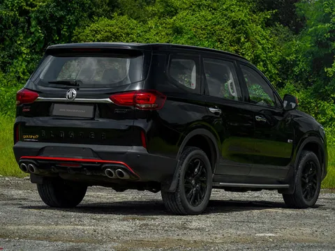 SUV thiết kế cá tính, trang bị ấn tượng, giá hơn 1,2 tỷ đồng, cạnh tranh với Toyota Fortuner, Ford Everest