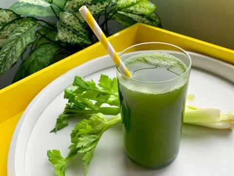 Cơ thể sẽ thay đổi thế nào nếu bạn uống nước ép cần tây mỗi ngày? Thời điểm lý tưởng và những điều cần lưu ý