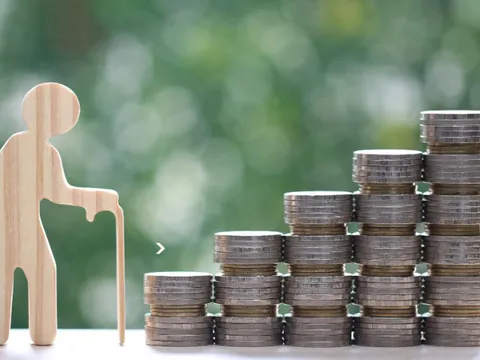 Những đối tượng được ưu tiên giải quyết nghỉ hưu trước tuổi sau khi sáp nhập tỉnh