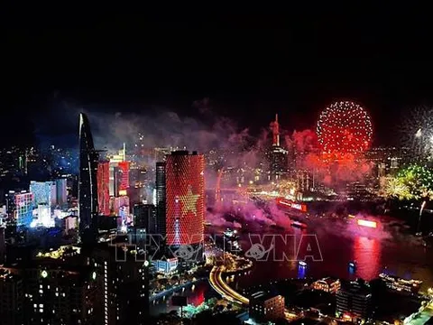 Cánh cửa mở ra chương phát triển mới cho 'Hòn ngọc Viễn Đông'