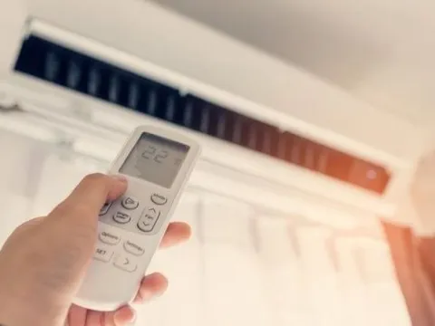 Thói quen dùng điều hòa này tưởng chừng vô hại nhưng lại trở thành “thủ phạm” khiến hóa đơn điện mỗi tháng tăng chóng mặt
