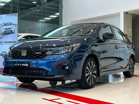 Honda City giảm giá hấp dẫn, quyết đua doanh số với Toyota Vios, Hyundai Accent