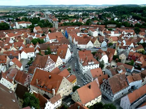 Thị trấn chứa 72.000 tấn kim cương: Hơn 1.100 năm không ai khai thác, vì sao?