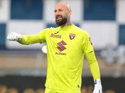 Man Utd nhắm thủ môn cao 2m02 thay Andre Onana