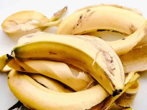 11 công dụng bất ngờ của vỏ chuối