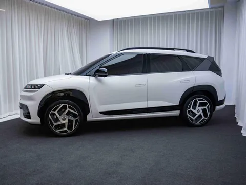 Hyundai hé lộ SUV hoàn toàn mới, thiết kế đẹp, trang bị tiên tiến