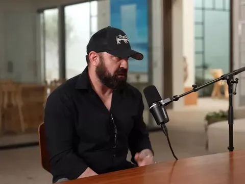 Lính Mỹ tiết lộ từng chứng kiến công nghệ ngoài hành tinh giữa lòng căn cứ tuyệt mật