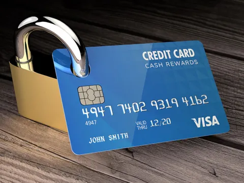 Người dùng có thể bị phạt hoặc khoá tài khoản ngân hàng trong năm 2025 nếu bạn nằm trong 4 trường hợp này