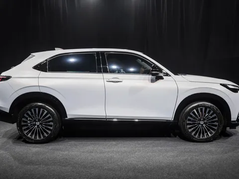 Honda ra mắt SUV hạng B công suất 201 mã lực, thiết kế đẹp, giá hơn 900 triệu đồng