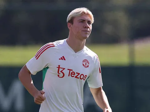 HLV Amorim thẳng tay loại 'chân gỗ' Rasmus Hojlund ở trận chung kết Europa League