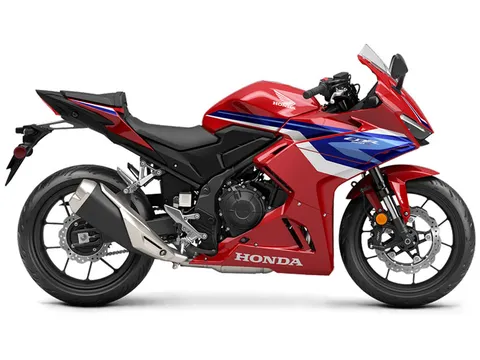 Top 10 sport bike cỡ trung tốt nhất năm 2025: Honda CBR500R góp mặt
