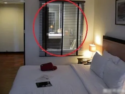 Ngủ khách sạn nên bật hay tắt đèn? Câu trả lời có thể khiến bạn bất ngờ