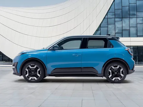 Nissan ra mắt xe hatchback đẹp mê ly, công suất 148 mã lực