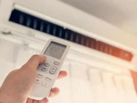 Hướng gió điều hòa nên chỉnh lên hay xuống? Câu trả lời có thể khiến nhiều người bất ngờ