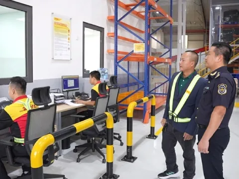 VCCI: Cân nhắc quy định miễn thuế nhập khẩu trực tuyến với đơn hàng giá trị nhỏ