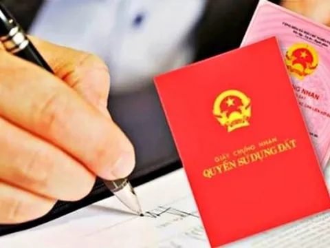 Từ bây giờ, nhận nhà đất từ cha mẹ, người thân mà không sang tên sẽ bị phạt nặng, người dân cần chú ý