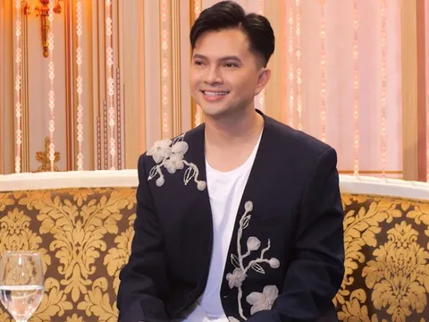 Nam ca sĩ điển trai từng bị đồn lấy vợ để che đậy giới tính bây giờ ra sao?
