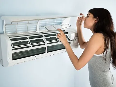 Bật điều hòa có mùi chua: Nguyên nhân do đâu và cách khắc phục ra sao?
